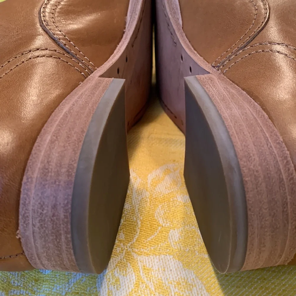 Frye Leather Oxfords woman size 9B-update - Picture 3 of 10